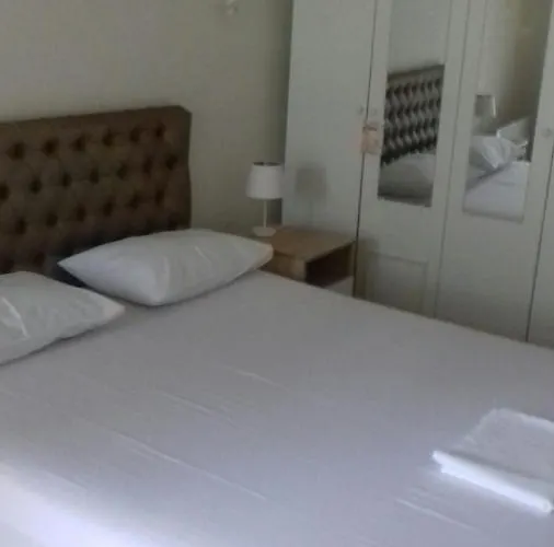 Guest house Gelena гостьовий двір *