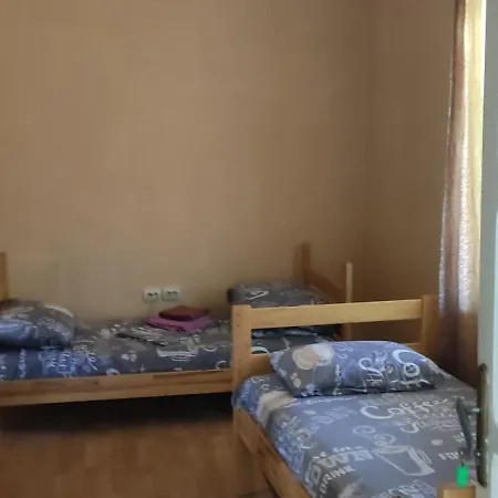 Gelena гостьовий двір